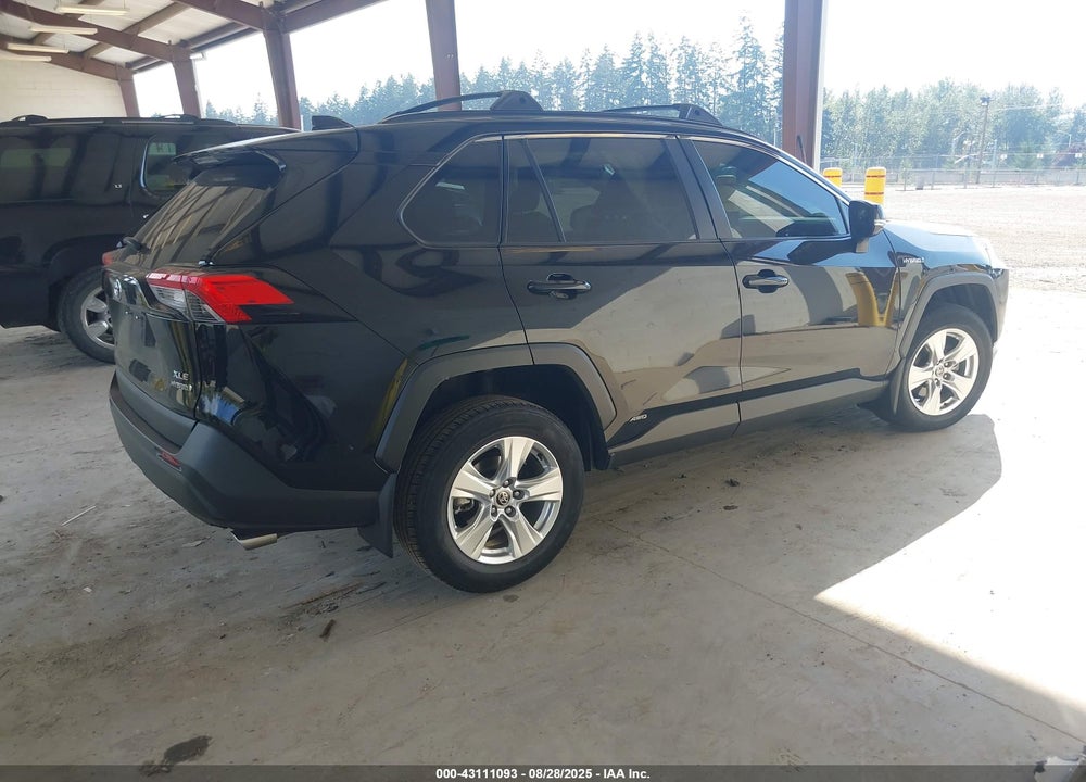 2021 TOYOTA RAV4 HYBRID XLE VIN: 4T3RWRFV1MU028064