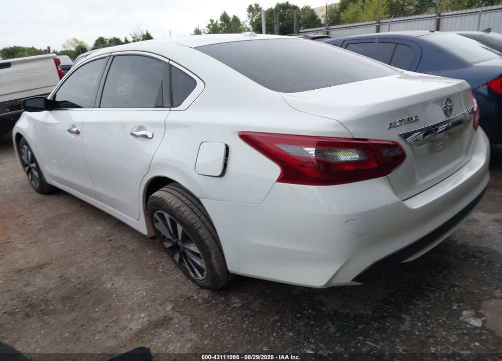 2018 NISSAN ALTIMA VIN: 1N4AL3AP7JC275170