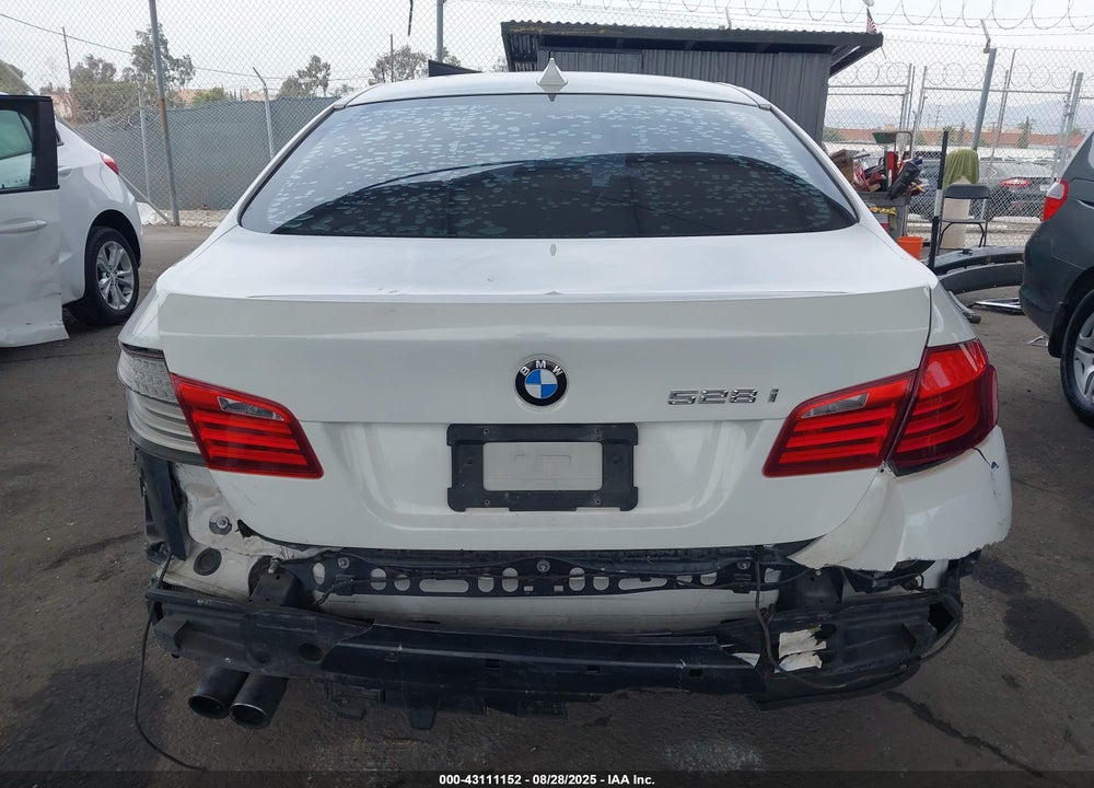 2013 BMW 5 SERIES VIN: WBAXG5C55DD233169