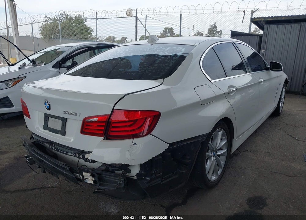 2013 BMW 5 SERIES VIN: WBAXG5C55DD233169