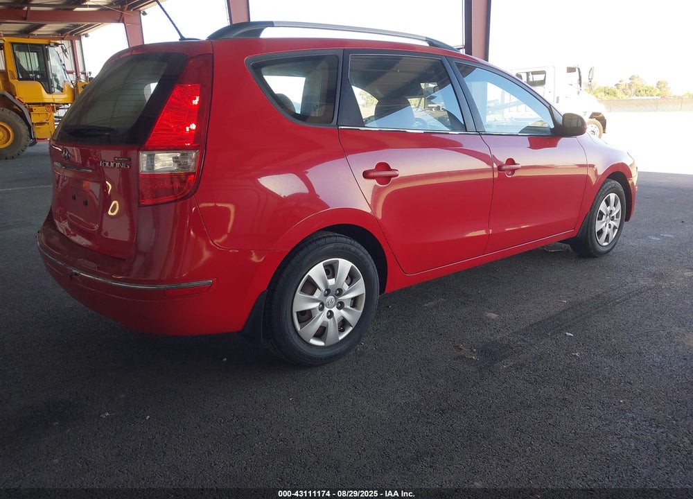 2011 HYUNDAI ELANTRA VIN: KMHDC8AE7BU088439