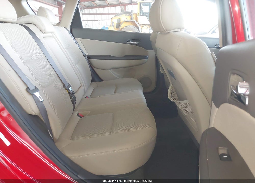 2011 HYUNDAI ELANTRA VIN: KMHDC8AE7BU088439
