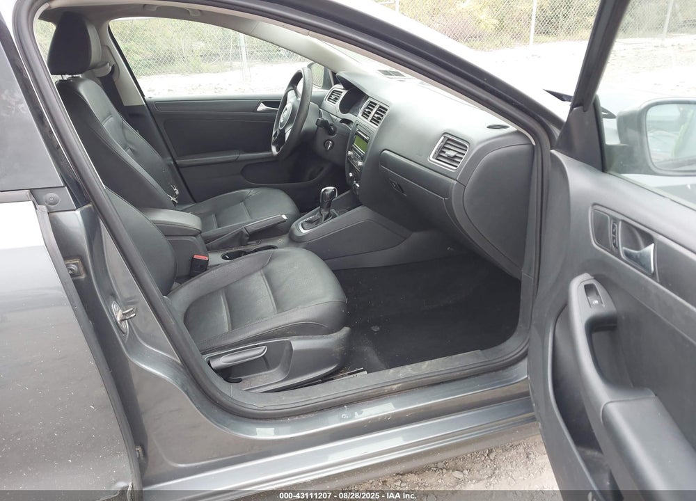2012 VOLKSWAGEN JETTA VIN: 3VWDP7AJ4CM365678