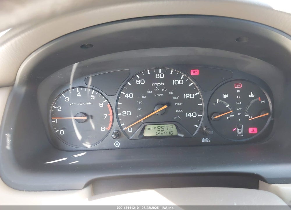 2000 HONDA ACCORD 2.3 LX VIN: 3HGCG6657YG707491