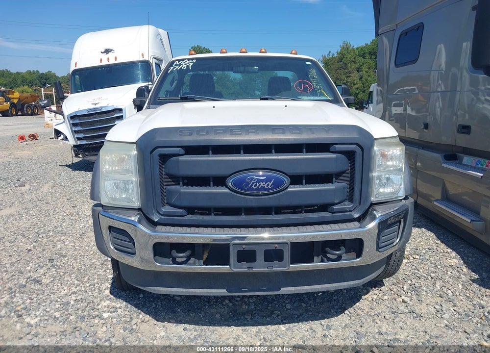 2016 FORD F-550 CHASSIS XL VIN: 1FDUF5GY2GEA38654