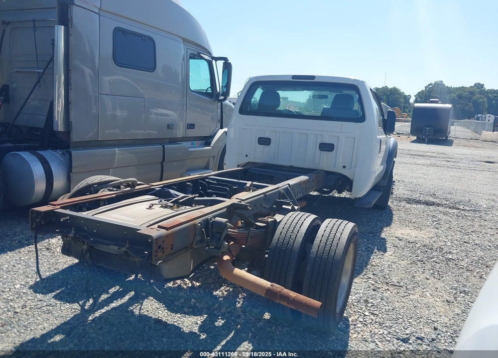 2016 FORD F-550 CHASSIS XL VIN: 1FDUF5GY2GEA38654