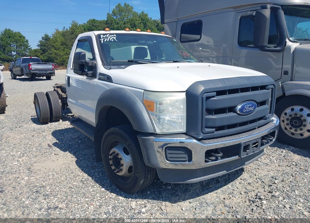 2016 FORD F-550 CHASSIS XL VIN: 1FDUF5GY2GEA38654