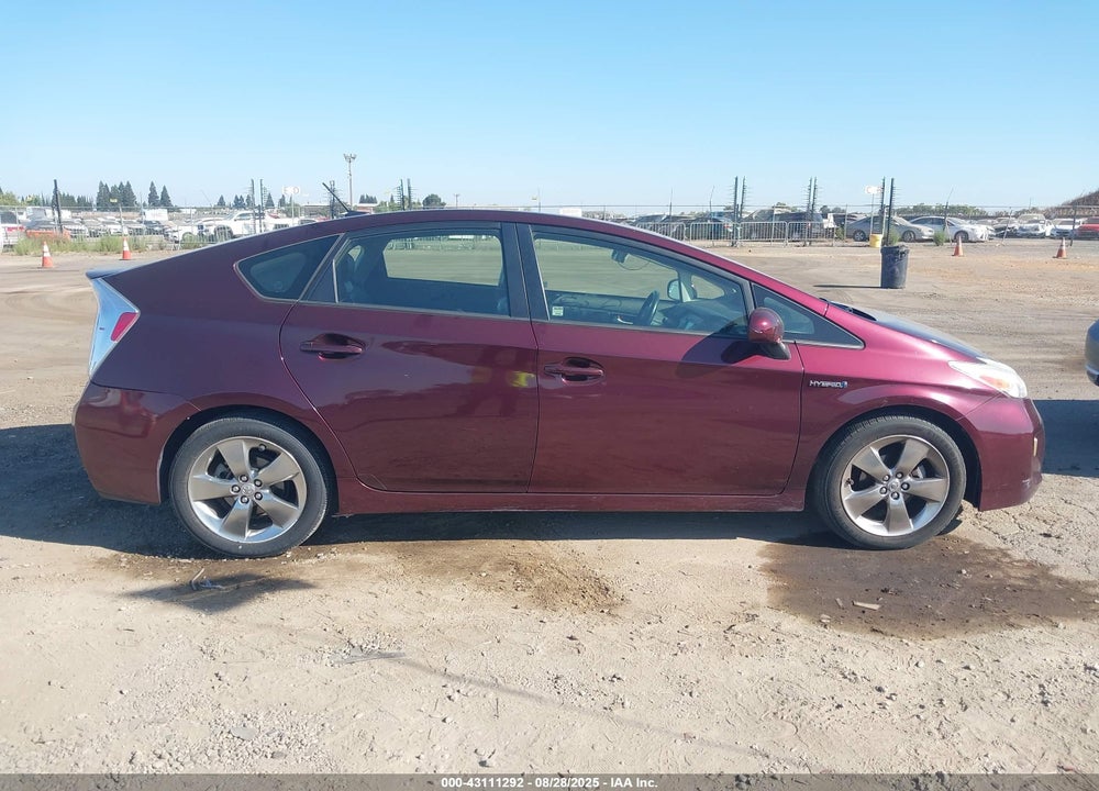 2013 TOYOTA PRIUS VIN: JTDKN3DU7D5581627