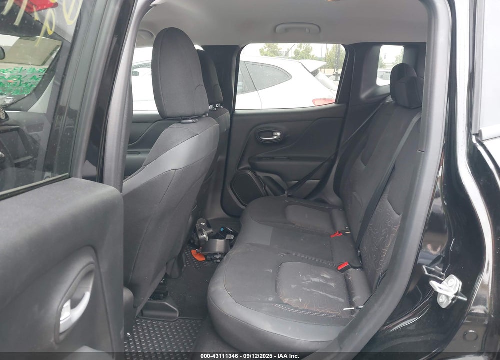 2023 JEEP RENEGADE VIN: ZACNJDB14PPP40717