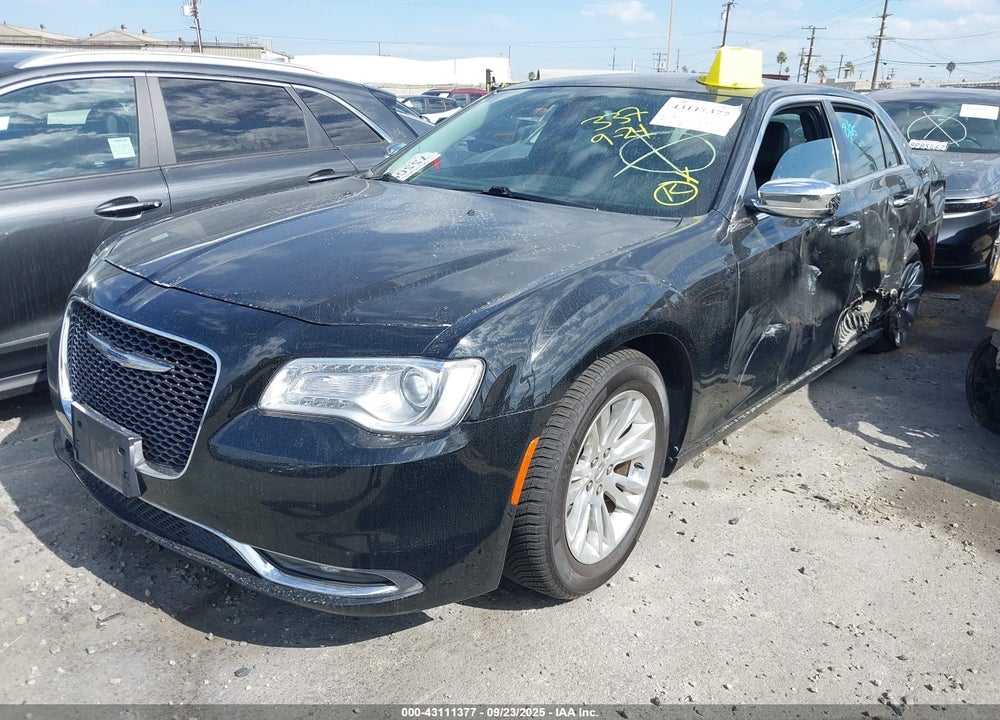 2016 CHRYSLER 300 VIN: 2C3CCAEG4GH294819