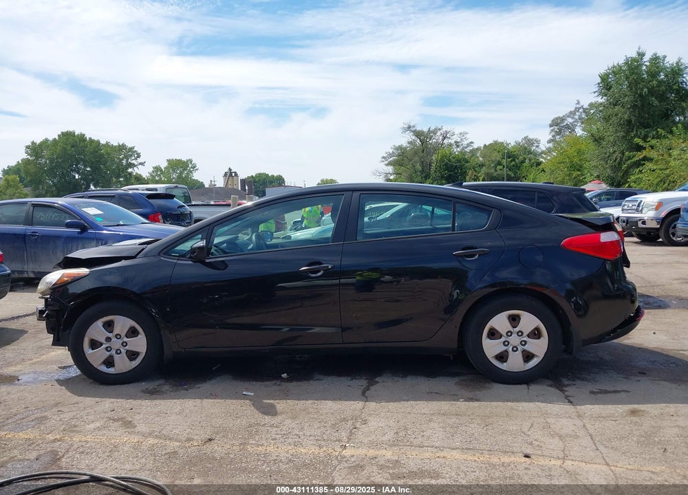 2014 KIA FORTE VIN: KNAFK4A69E5090562