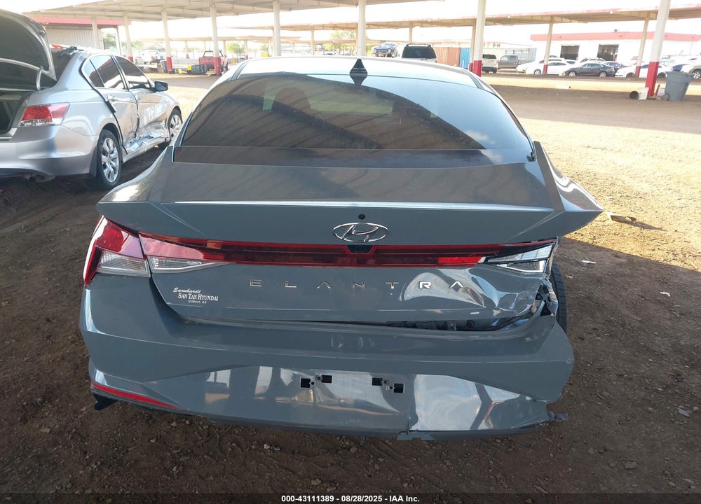 2022 HYUNDAI ELANTRA VIN: KMHLS4AG6NU311907
