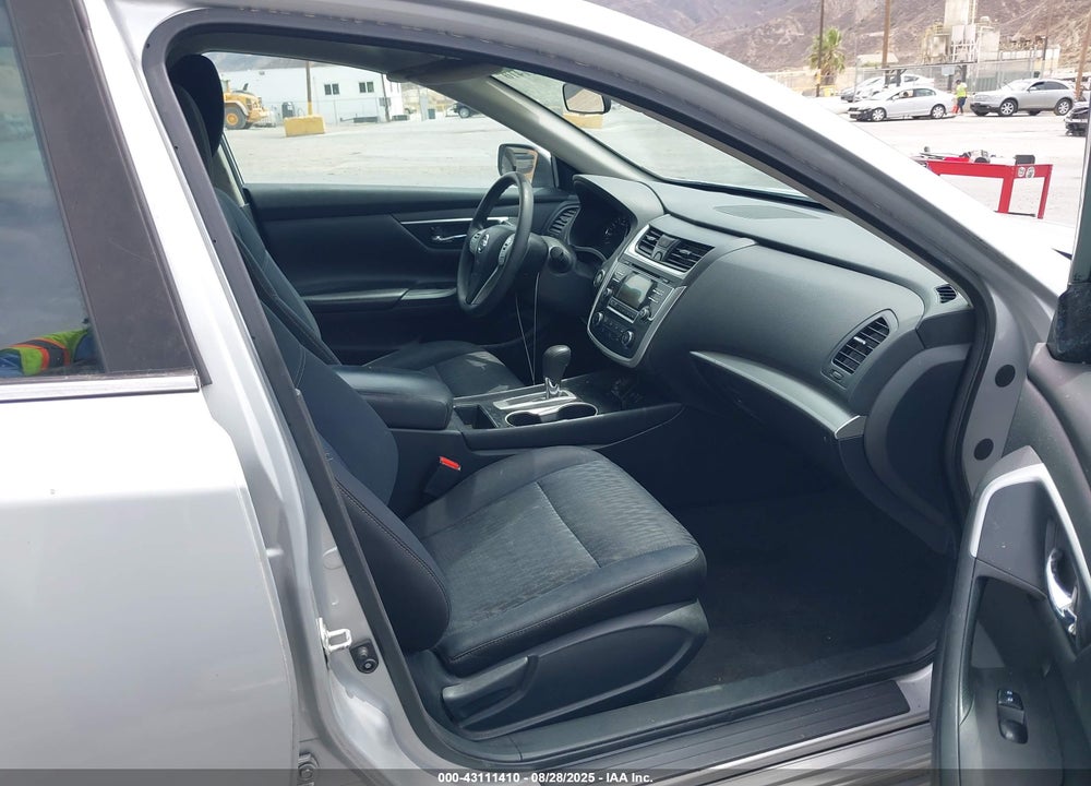 2017 NISSAN ALTIMA VIN: 1N4AL3AP2HC296793