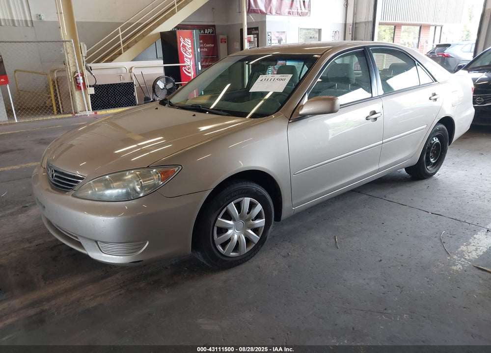 2005 TOYOTA CAMRY LE VIN: 4T1BE32K95U016302