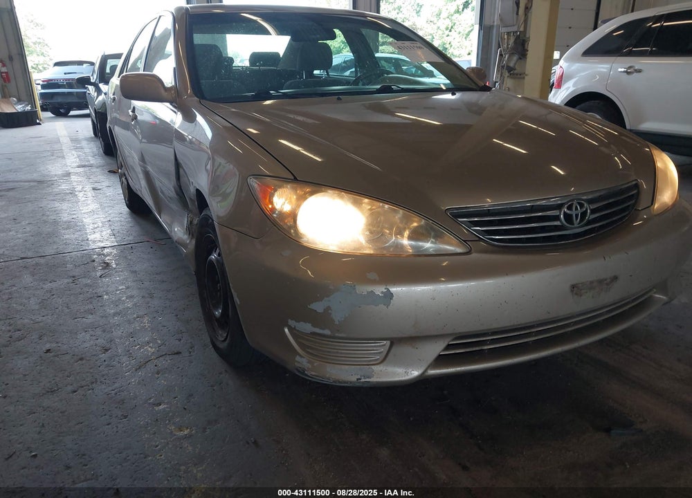 2005 TOYOTA CAMRY LE VIN: 4T1BE32K95U016302