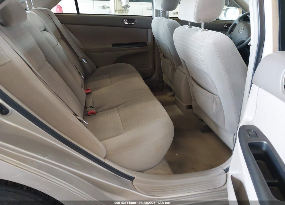 2005 TOYOTA CAMRY LE VIN: 4T1BE32K95U016302