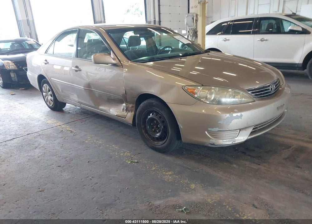 2005 TOYOTA CAMRY LE VIN: 4T1BE32K95U016302
