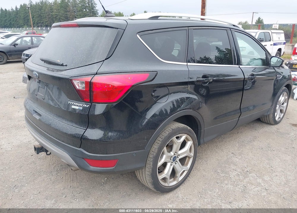 2019 FORD ESCAPE VIN: 1FMCU9J97KUA72372