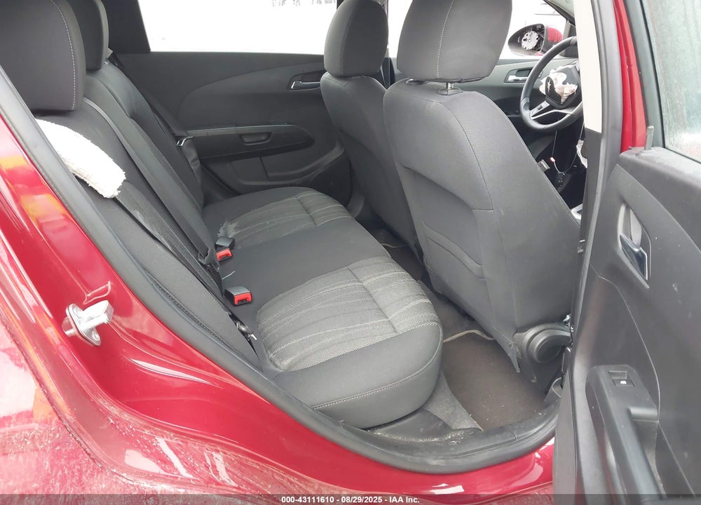 2015 CHEVROLET SONIC VIN: 1G1JC6SH9F4113781