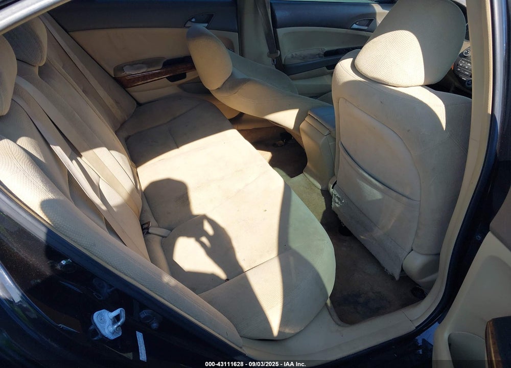2008 HONDA ACCORD VIN: 1HGCP267X8A163657