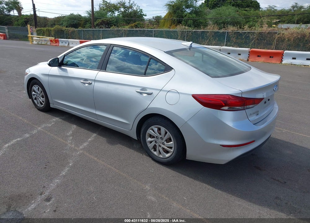 2017 HYUNDAI ELANTRA SE VIN: 5NPD74LF4HH152883