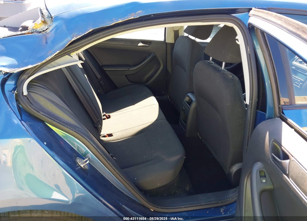 2015 VOLKSWAGEN JETTA 2.0L S VIN: 3VW2K7AJXFM309366