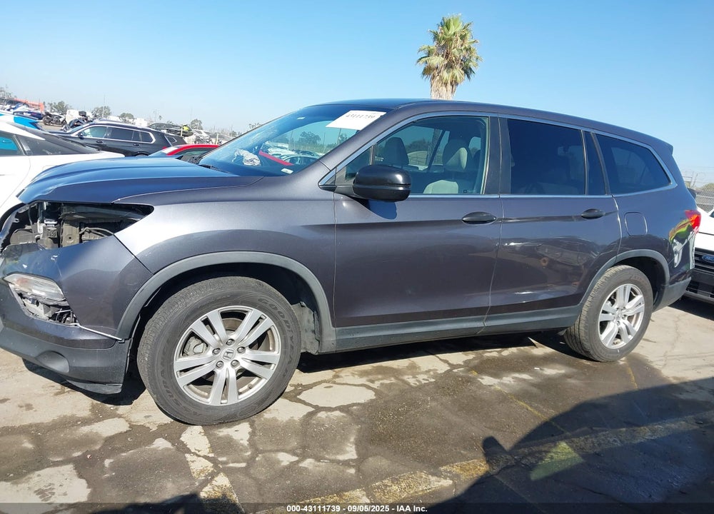 2017 HONDA PILOT VIN: 5FNYF5H19HB002094