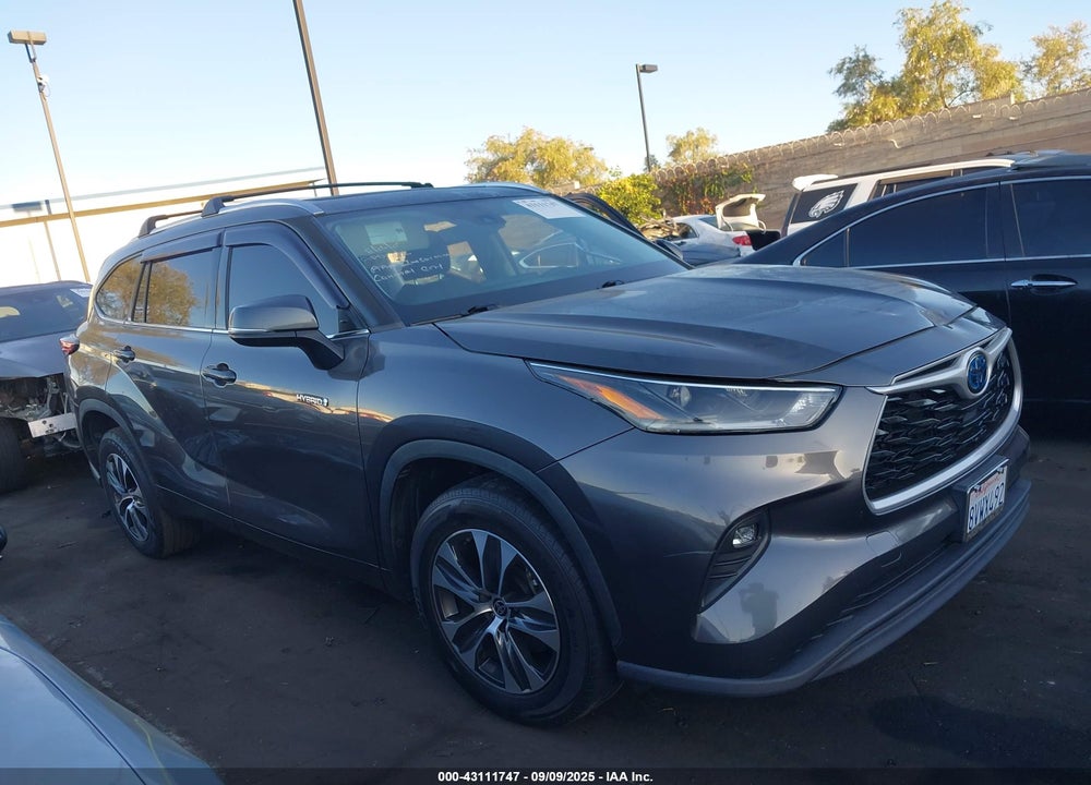 2021 TOYOTA HIGHLANDER HYBRID XLE VIN: 5TDGARAH6MS008658