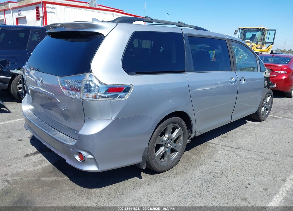 2018 TOYOTA SIENNA VIN: 5TDXZ3DCXJS962511
