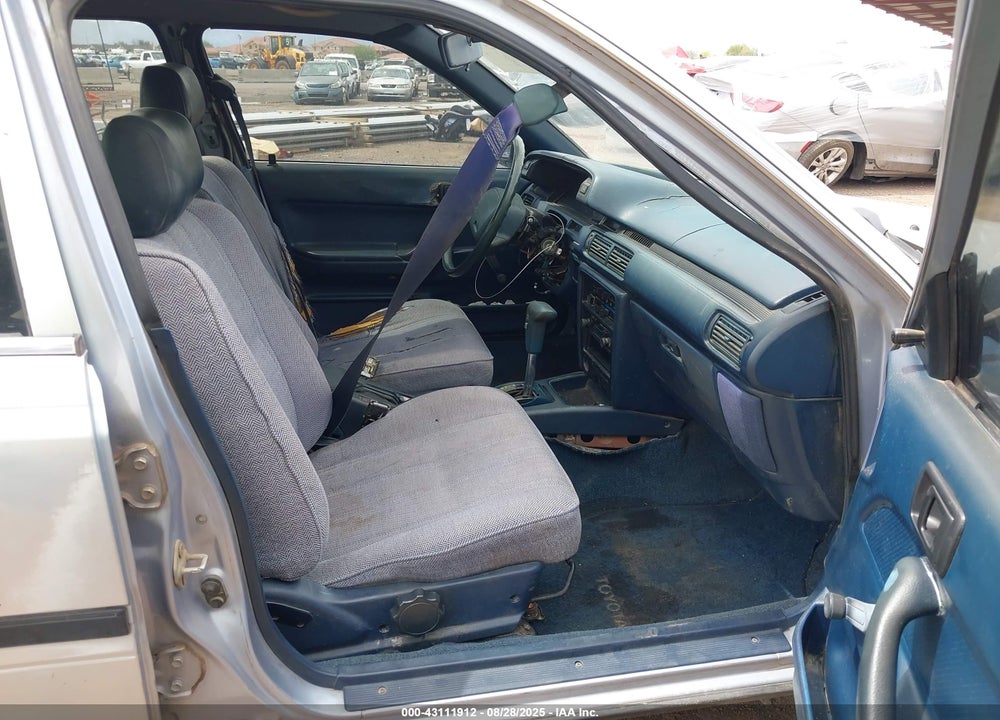 1987 TOYOTA CAMRY DLX VIN: JT2SV21E2H3074586