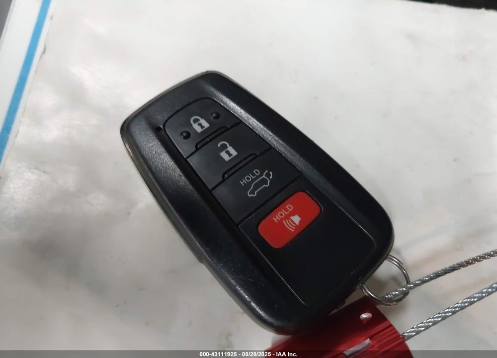 2023 TOYOTA HIGHLANDER XLE VIN: 5TDKDRAH6PS003112