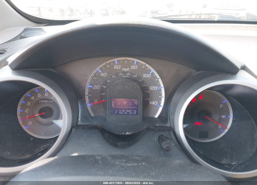 2011 HONDA FIT VIN: JHMGE8H53BC026011