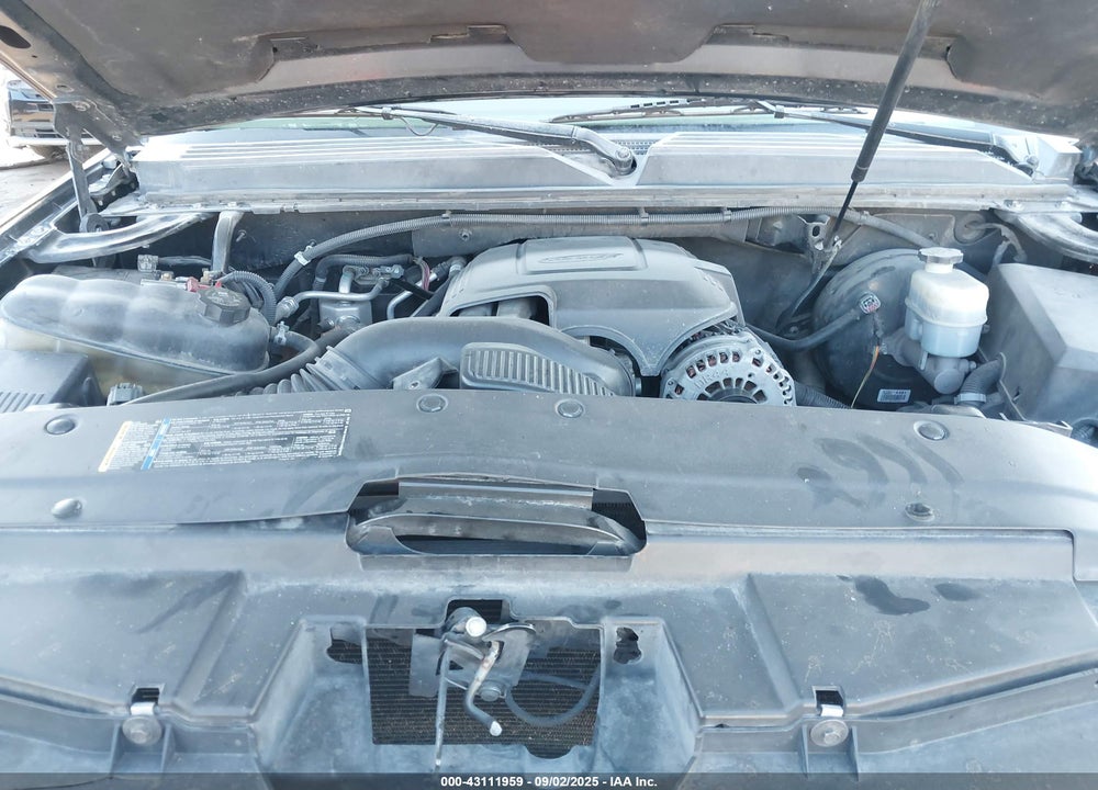 2010 CHEVROLET TAHOE LT VIN: 1GNUKBE04AR109971