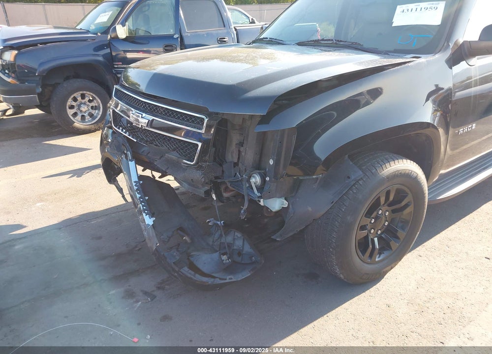 2010 CHEVROLET TAHOE LT VIN: 1GNUKBE04AR109971