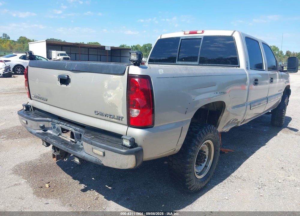 2005 CHEVROLET SILVERADO 2500HD LS VIN: 1GCHC23UX5F972598