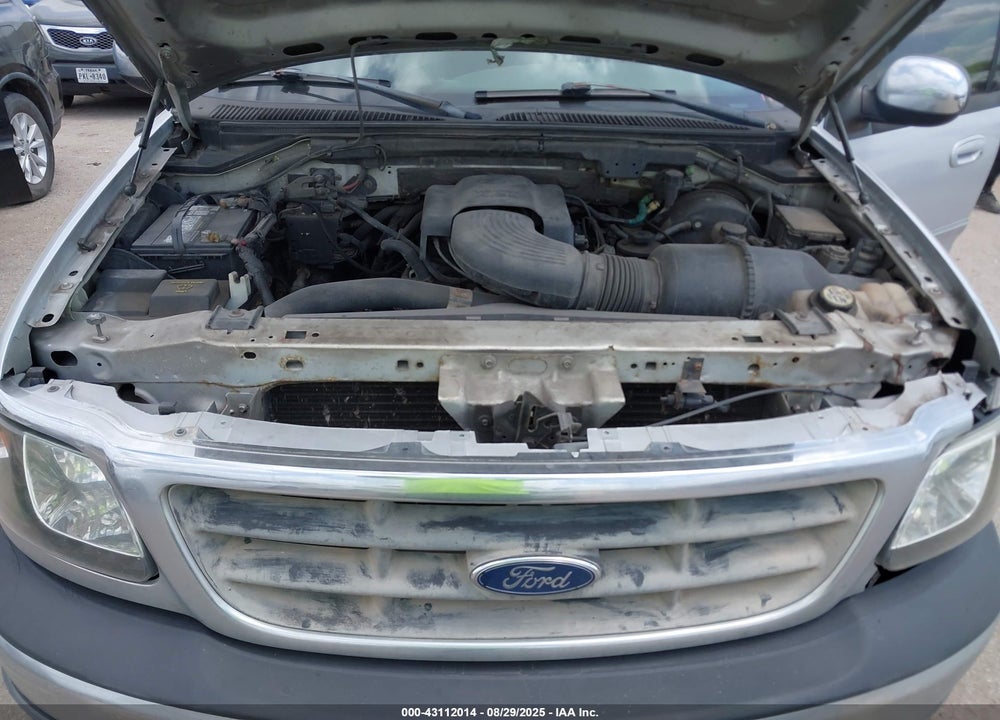 2002 FORD F-150 LARIAT/XLT VIN: 1FTRW07662KC45604