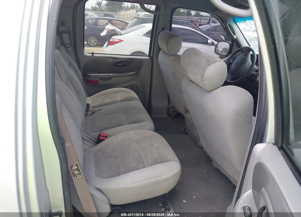 2002 FORD F-150 LARIAT/XLT VIN: 1FTRW07662KC45604