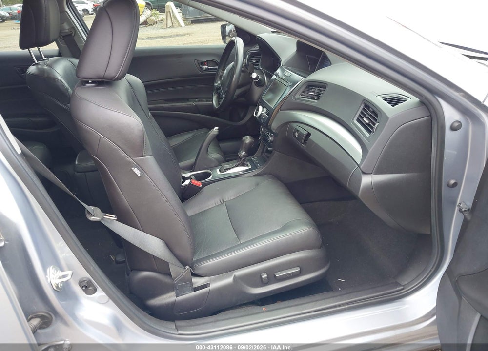 2016 ACURA ILX VIN: 19UDE2F76GA008919