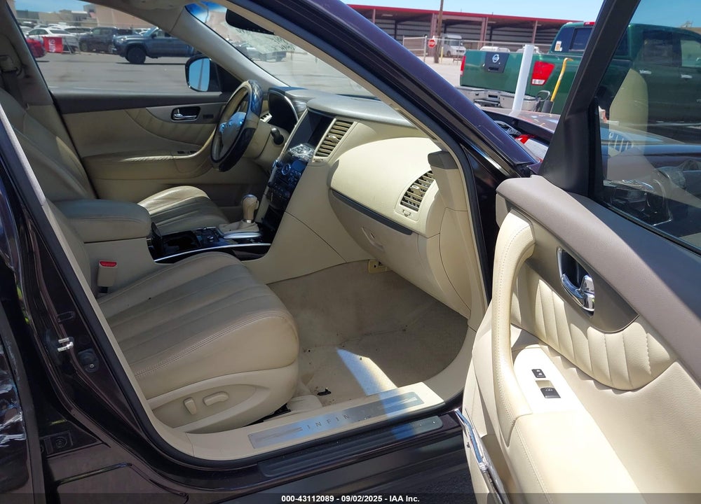 2013 INFINITI FX37 VIN: JN8CS1MU3DM141688