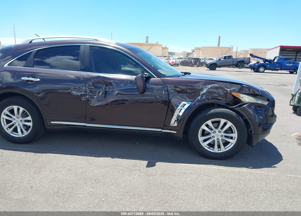 2013 INFINITI FX37 VIN: JN8CS1MU3DM141688
