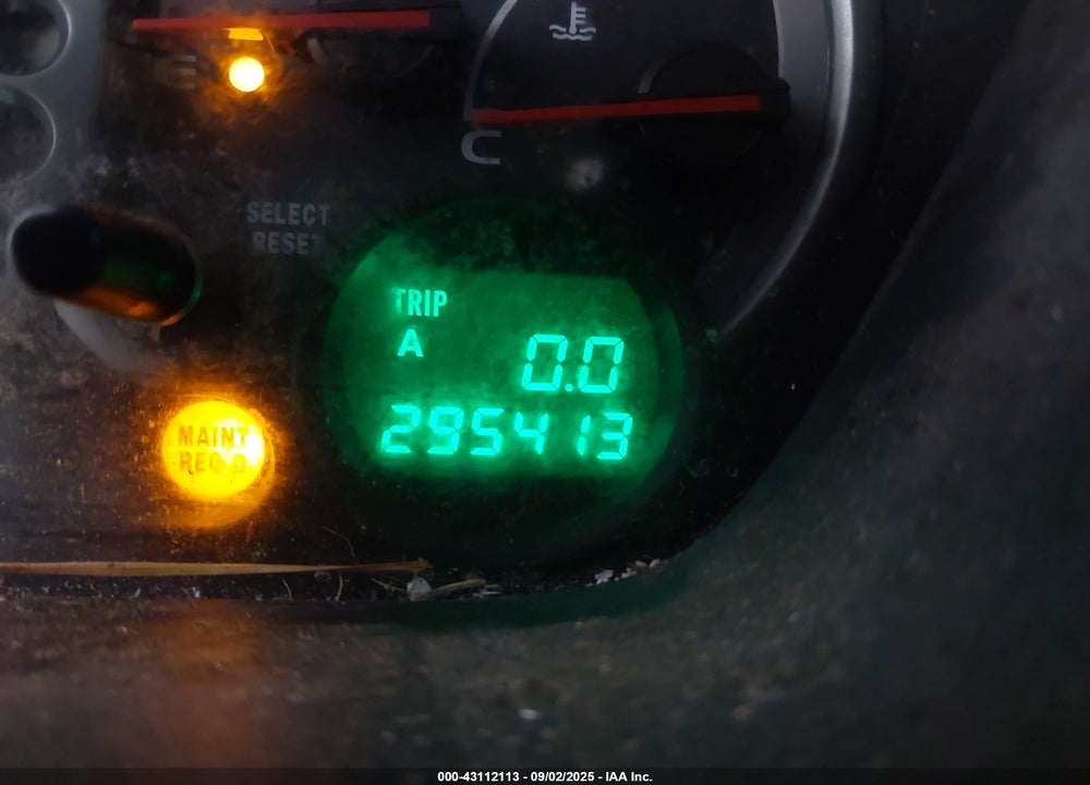 2004 HONDA PILOT EX-L VIN: 5FNYF18684B010153