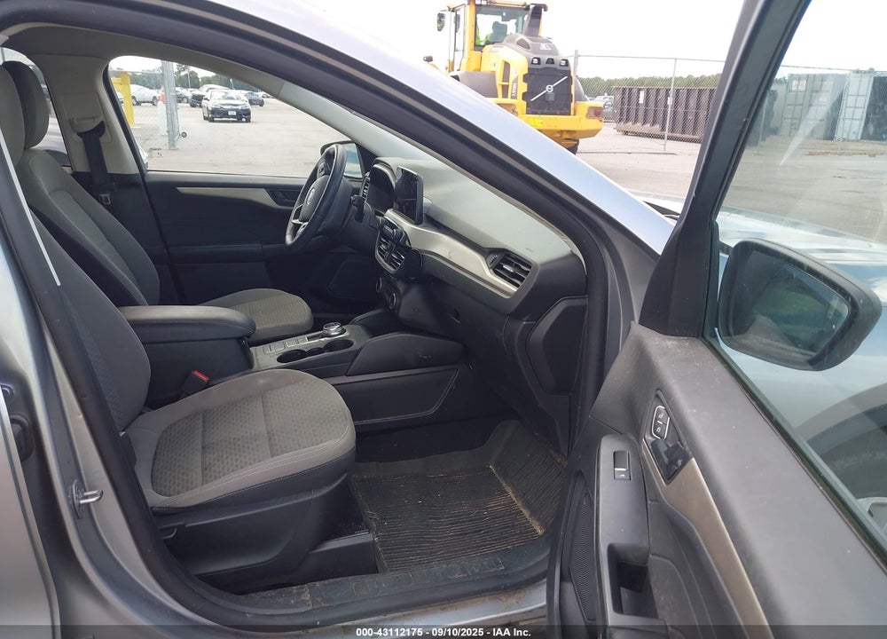 2022 FORD ESCAPE VIN: 1FMCU0G61NUB38069