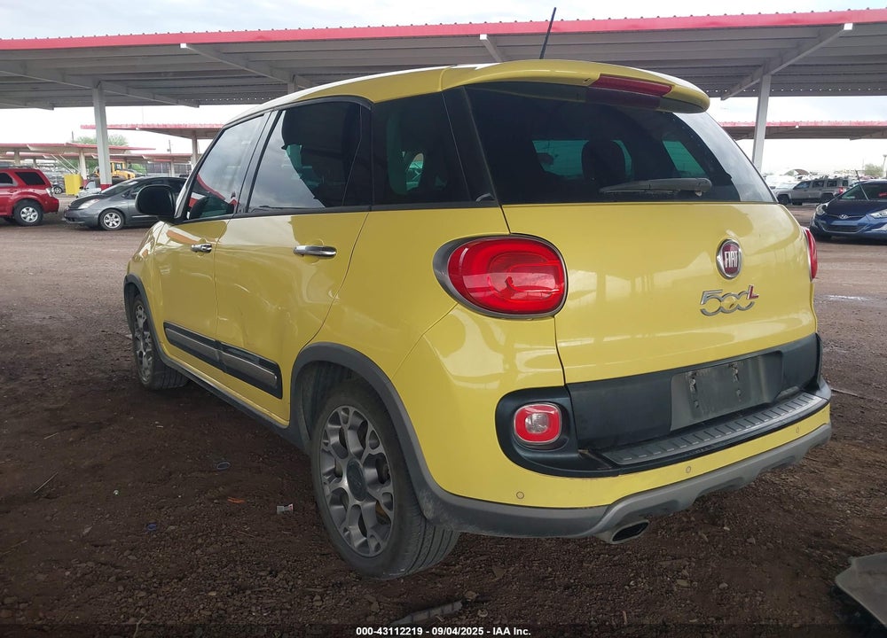 2014 FIAT 500L VIN: ZFBCFADH2EZ011329