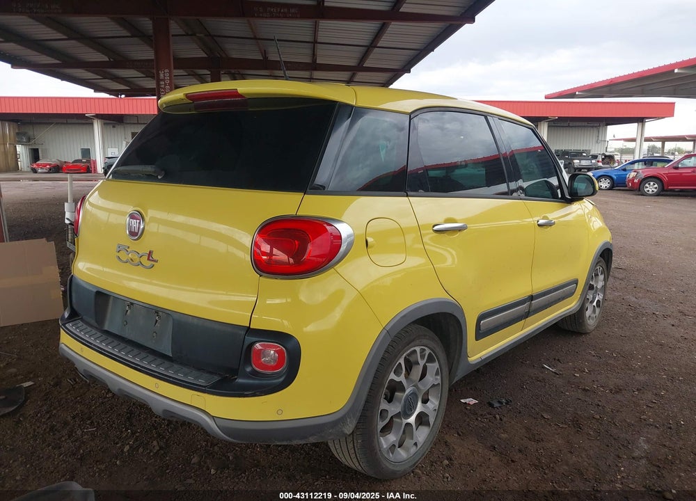 2014 FIAT 500L VIN: ZFBCFADH2EZ011329