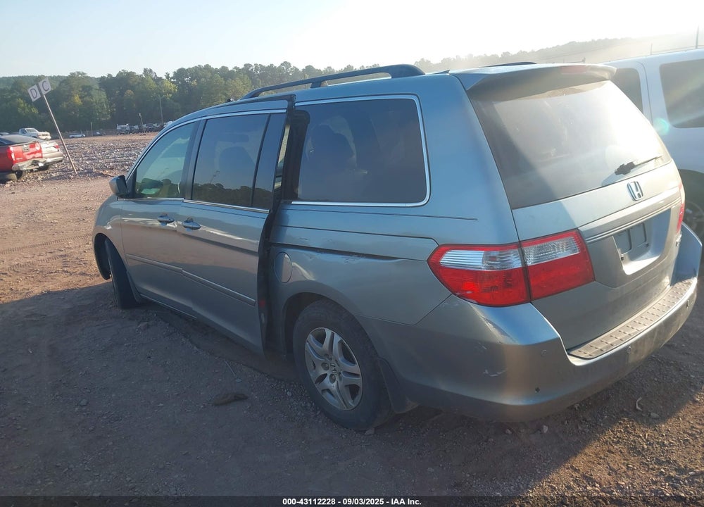 2005 HONDA ODYSSEY EX-L VIN: 5FNRL38785B100826
