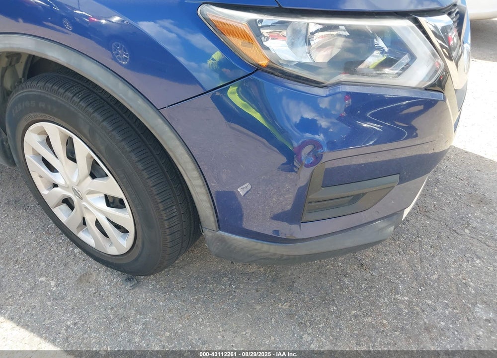 2018 NISSAN ROGUE VIN: KNMAT2MT1JP500558