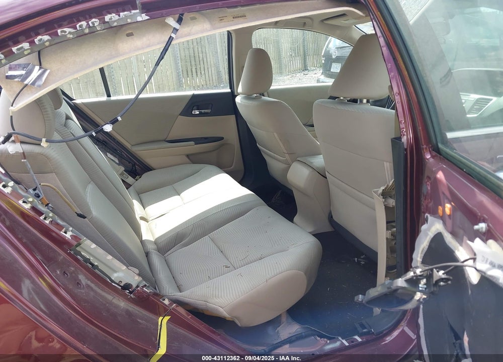 2016 HONDA ACCORD VIN: 1HGCR2F31GA105135