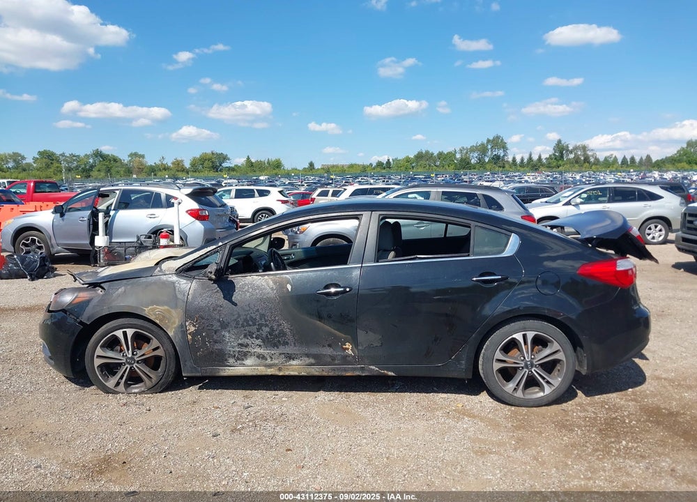 2014 KIA FORTE VIN: KNAFX4A81E5095936