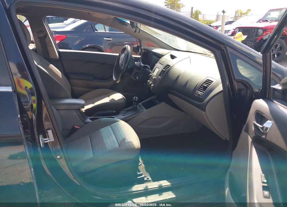 2014 KIA FORTE VIN: KNAFX4A81E5095936