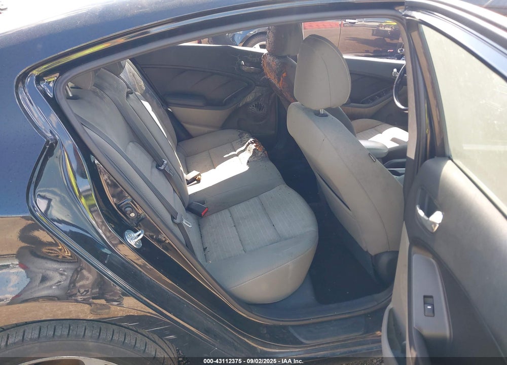 2014 KIA FORTE VIN: KNAFX4A81E5095936